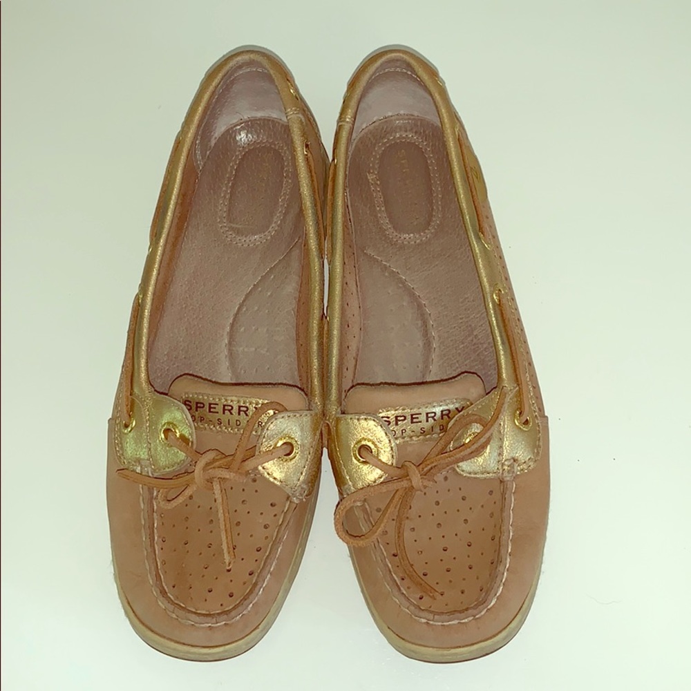 Tan & Gold Sperrys